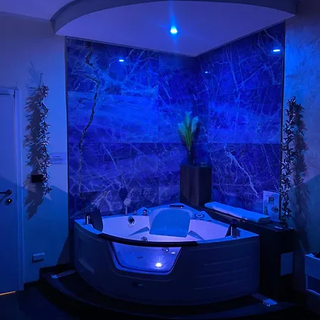 Piano Terra Con Idromassaggio Parco Dora-daniele's House