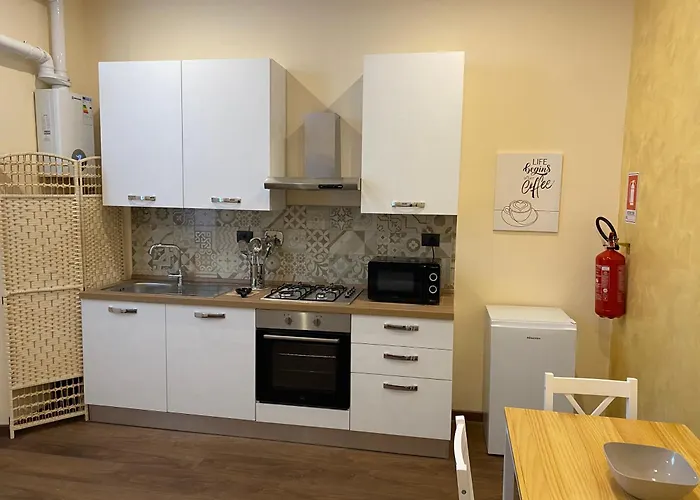 Piano Terra Con Idromassaggio Parco Dora-daniele's House Appartamento *